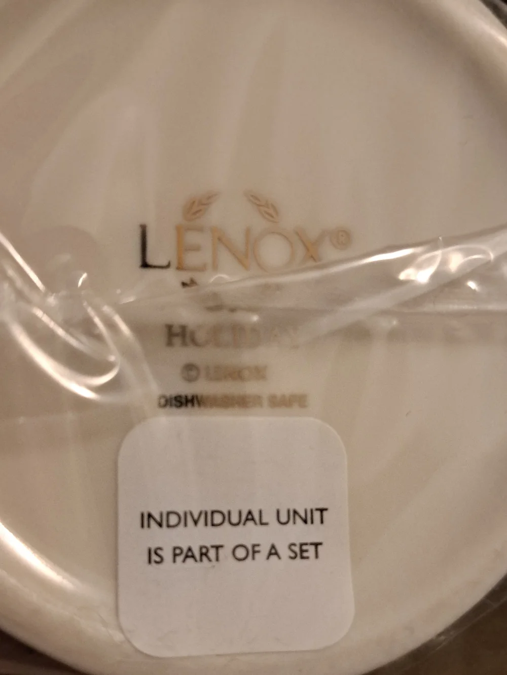 Lenox Holiday Creamer And Sugar Set